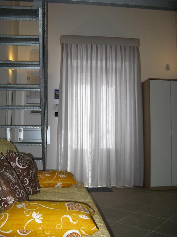 Suite Li Figuli Lecce Luaran gambar