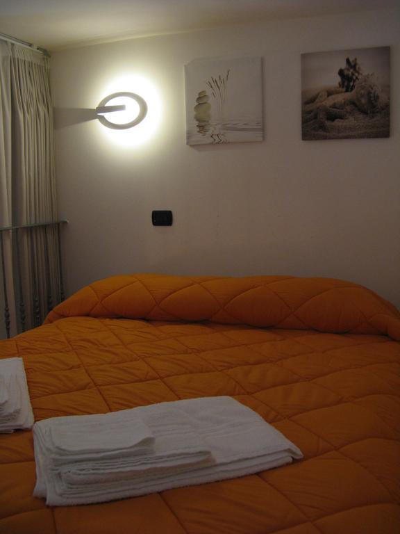 Suite Li Figuli Lecce Luaran gambar